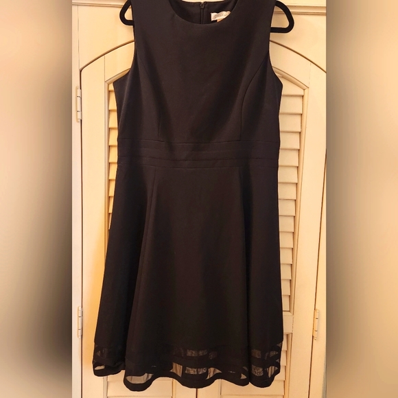 Calvin Klein Fit & Flare Sleeveless Dress Sz 14 Black Stretch, Sheer Stripe Hem - Picture 5 of 6